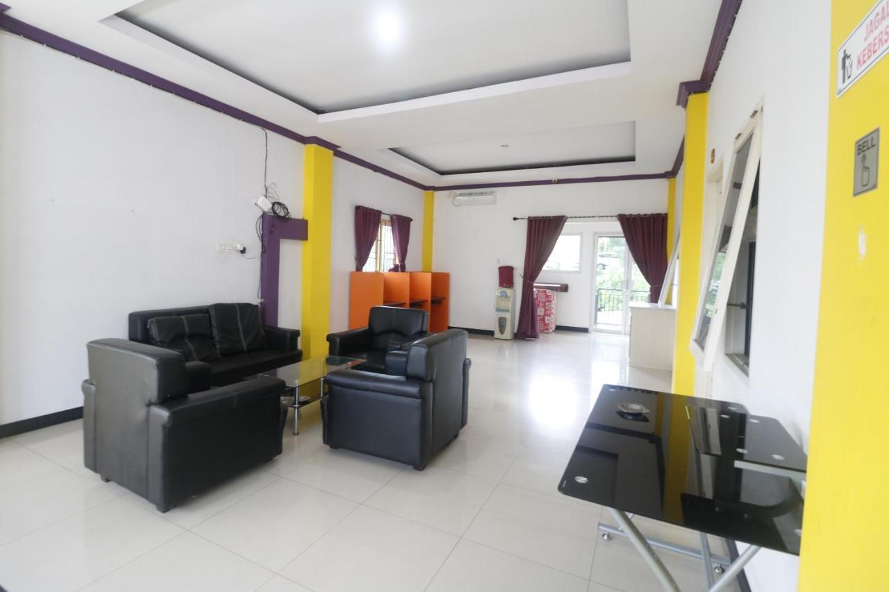 Hotel Reddoorz Syariah Near Bscc Dome Balikpapan  Esterno foto